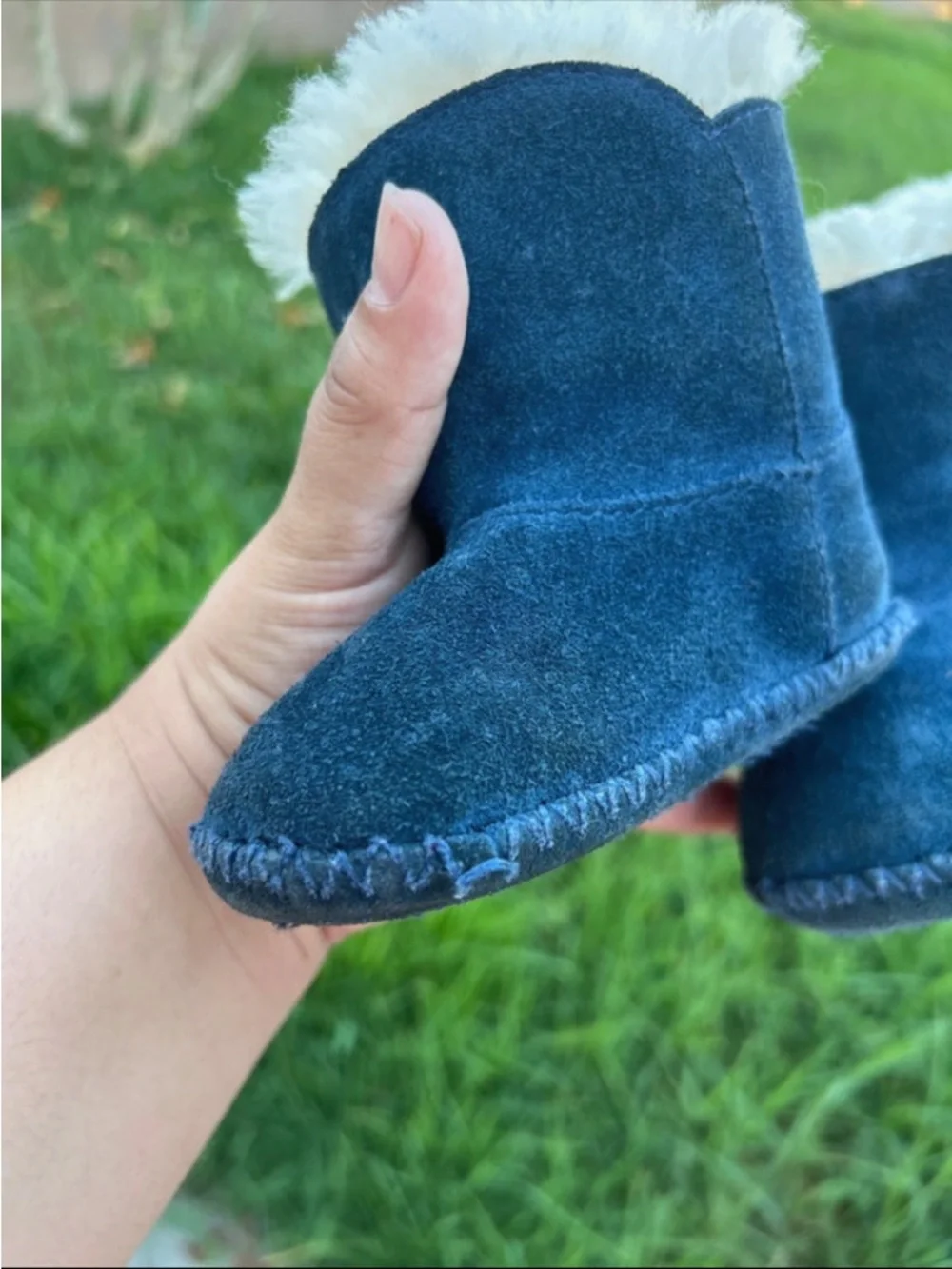 UGG soft navy